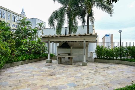 Apartamento à venda com 190m², 3 quartos e 3 vagasChurrasqueira