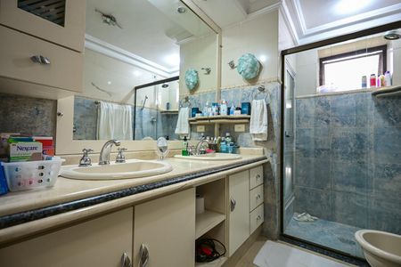 Apartamento à venda com 190m², 3 quartos e 3 vagasBanheiro