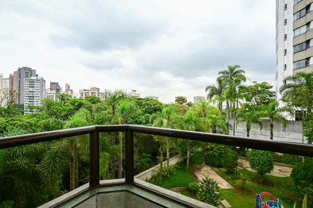 Apartamento à venda com 190m², 3 quartos e 3 vagasVaranda do Quarto 2