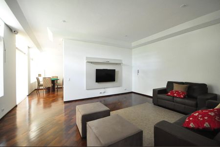 Apartamento à venda com 190m², 3 quartos e 3 vagasSalão de Jogos