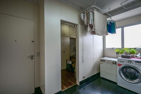 Apartamento à venda com 190m², 3 quartos e 3 vagasÁrea de Serviço 