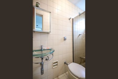 Apartamento à venda com 190m², 3 quartos e 3 vagasBanheiro de Serviço