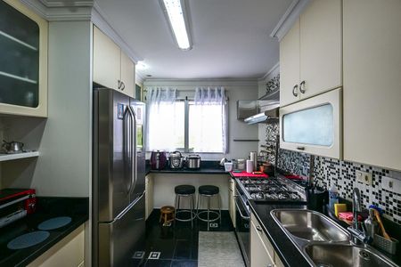 Apartamento à venda com 190m², 3 quartos e 3 vagasCozinha