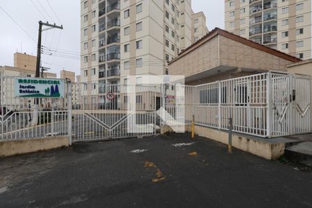 Apartamento para alugar com 65m², 3 quartos e 1 vagaFachada e portaria