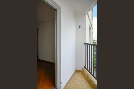 Apartamento para alugar com 65m², 3 quartos e 1 vagaVaranda