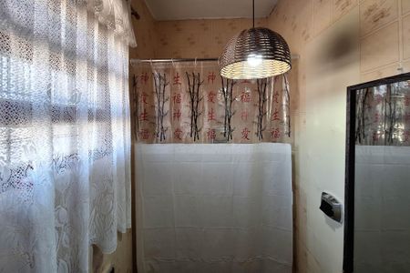 Casa à venda com 360m², 5 quartos e 3 vagasBanheiro Social