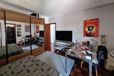 Casa à venda com 360m², 5 quartos e 3 vagasSuíte 2