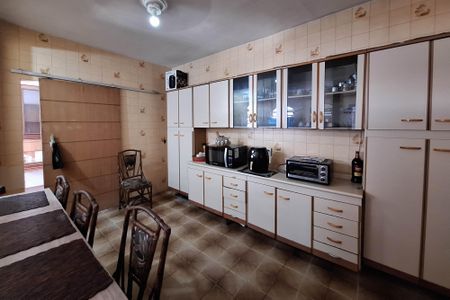 Casa à venda com 360m², 5 quartos e 3 vagasCopa