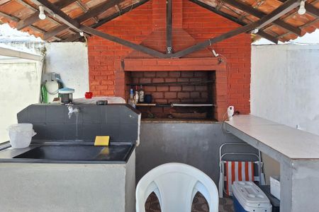 Casa à venda com 360m², 5 quartos e 3 vagasQuintal