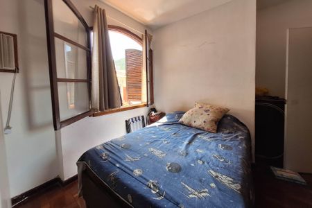 Casa à venda com 360m², 5 quartos e 3 vagasQuarto 1