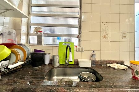 Casa à venda com 71m², 3 quartos e 2 vagas Casa à venda com 71m², 3 quartos e 2 vagasCozinha