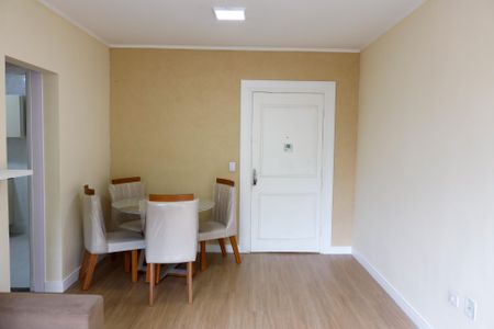 sala de apartamento para alugar com 2 quartos, 68m² em Centro, Osasco