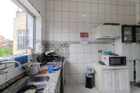 Apartamento à venda com 80m², 2 quartos e sem vaga Apartamento à venda com 80m², 2 quartos e sem vagaCozinha e Área de Serviço