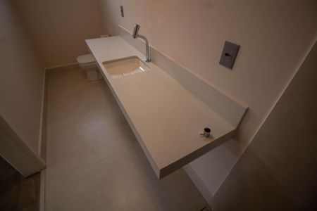 Casa de condomínio à venda com 185m², 3 quartos e 2 vagasBANHEIRO DA SUITE 3