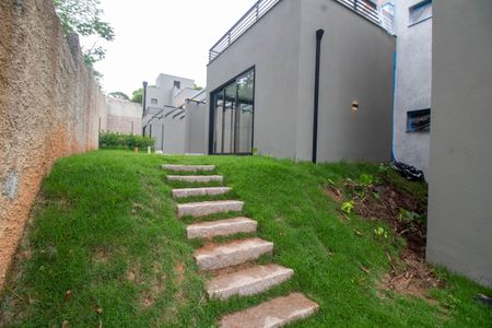 Casa de condomínio à venda com 185m², 3 quartos e 2 vagasÁREA EXTERNA FUNDOS