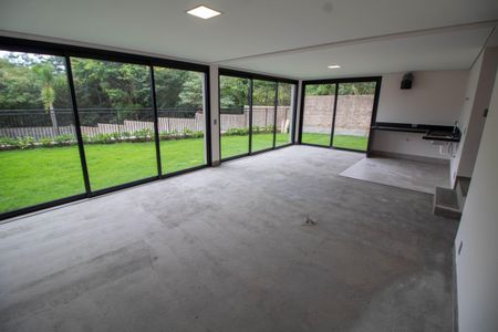 Casa de condomínio à venda com 185m², 3 quartos e 2 vagasÁREA GOURMET