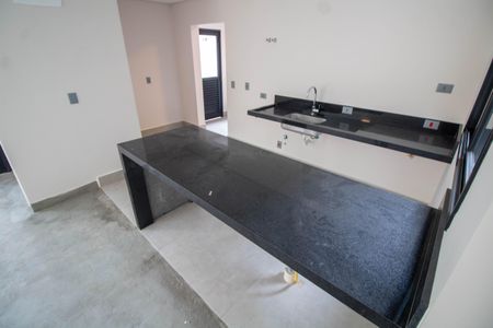 Casa de condomínio à venda com 185m², 3 quartos e 2 vagasCOZINHA