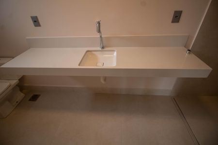 Casa de condomínio à venda com 185m², 3 quartos e 2 vagasBANHEIRO DA SUITE 3