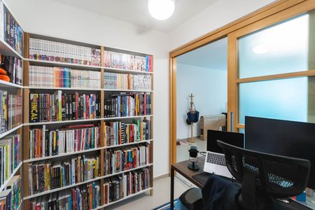 Apartamento à venda com 87m², 2 quartos e 2 vagasEscritório