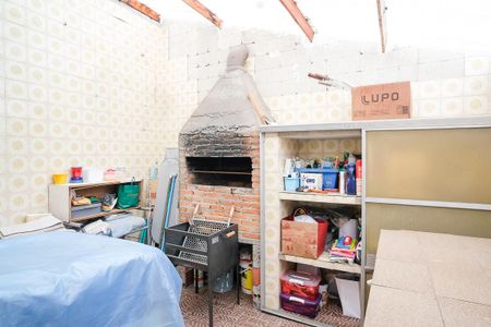 Casa à venda com 200m², 2 quartos e 3 vagasÁrea de serviço