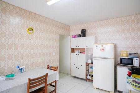 Casa à venda com 200m², 2 quartos e 3 vagasCozinha