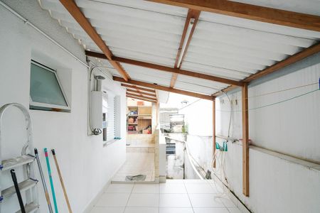 Casa à venda com 200m², 2 quartos e 3 vagasQuintal