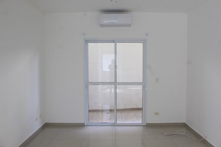 Casa de condomínio para alugar com 83m², 2 quartos e 2 vagas Casa de condomínio para alugar com 83m², 2 quartos e 2 vagasSala