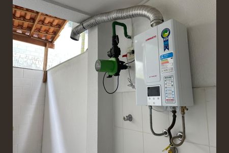 Casa de condomínio para alugar com 83m², 2 quartos e 2 vagas Casa de condomínio para alugar com 83m², 2 quartos e 2 vagasQuintal