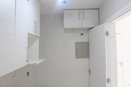 Casa de condomínio para alugar com 83m², 2 quartos e 2 vagas Casa de condomínio para alugar com 83m², 2 quartos e 2 vagasCozinha