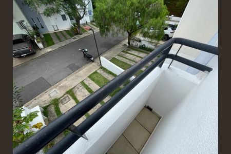 Casa de condomínio para alugar com 83m², 2 quartos e 2 vagas Casa de condomínio para alugar com 83m², 2 quartos e 2 vagasVaranda