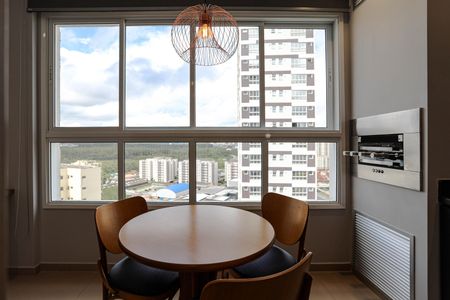 Varanda Gourmet de apartamento para alugar com 1 quarto, 43m² em Vila Mogilar, Mogi das Cruzes