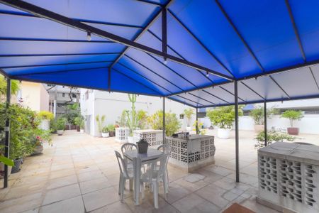 Apartamento à venda com 60m², 2 quartos e 1 vagaÁrea comum