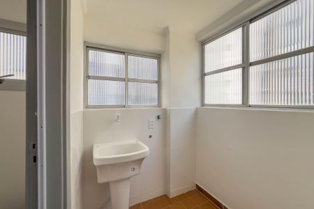 Apartamento à venda com 60m², 2 quartos e 1 vagaÁrea de serviço