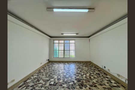 Casa à venda com 328m², 3 quartos e 2 vagas Casa à venda com 328m², 3 quartos e 2 vagasSala 1