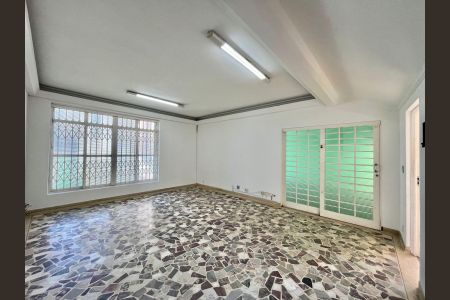 Casa à venda com 328m², 3 quartos e 2 vagas Casa à venda com 328m², 3 quartos e 2 vagasSala 1