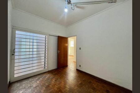 Casa à venda com 328m², 3 quartos e 2 vagas Casa à venda com 328m², 3 quartos e 2 vagasSala 3