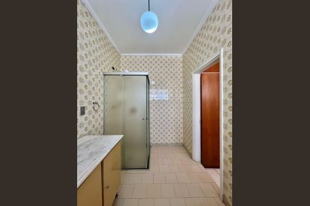 Casa à venda com 328m², 3 quartos e 2 vagas Casa à venda com 328m², 3 quartos e 2 vagasBanheiro da Suíte