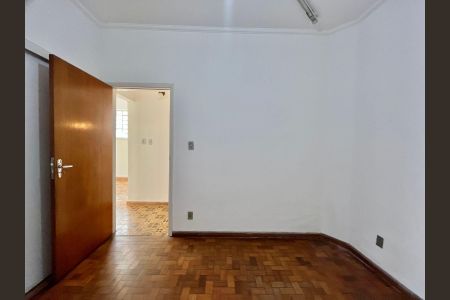 Casa à venda com 328m², 3 quartos e 2 vagas Casa à venda com 328m², 3 quartos e 2 vagasSala 3