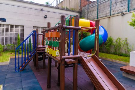 Apartamento para alugar com 128m², 3 quartos e 2 vagasÁrea comum - Playground
