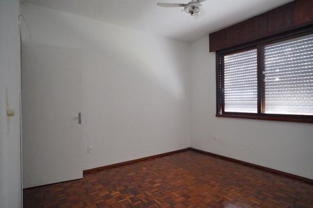 Casa à venda com 381m², 7 quartos e 2 vagasQuarto suíte 