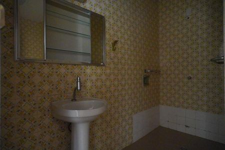 Casa à venda com 381m², 7 quartos e 2 vagasBanheiro 