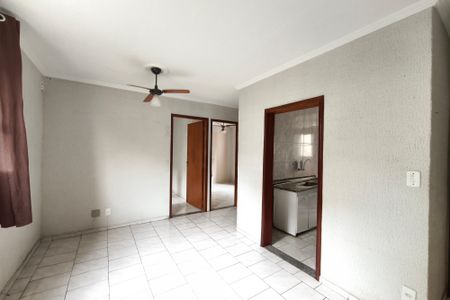 Sala de apartamento para alugar com 2 quartos, 52m² em Conjunto Habitacional Parque Itajai, Campinas