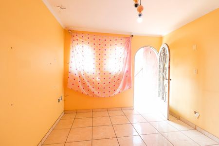 Sala de casa à venda com 2 quartos, 106m² em Itaquera, São Paulo