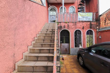 Casa à venda com 106m², 2 quartos e 3 vagasGaragem