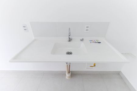 Apartamento para alugar com 29m², 2 quartos e sem vaga Apartamento para alugar com 29m², 2 quartos e sem vagaSala - Cozinha