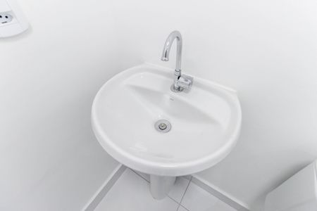 Apartamento para alugar com 29m², 2 quartos e sem vaga Apartamento para alugar com 29m², 2 quartos e sem vagaBanheiro