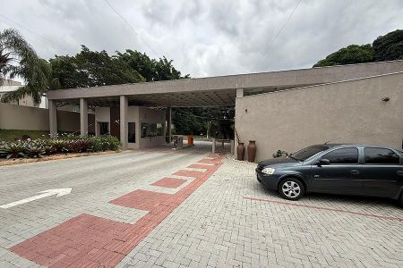 Casa de condomínio à venda com 569m², 5 quartos e 2 vagasFachado do condomínio