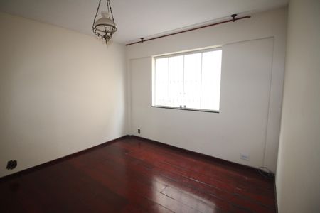 Sala de apartamento para alugar com 3 quartos, 66m² em Novo Eldorado, Contagem