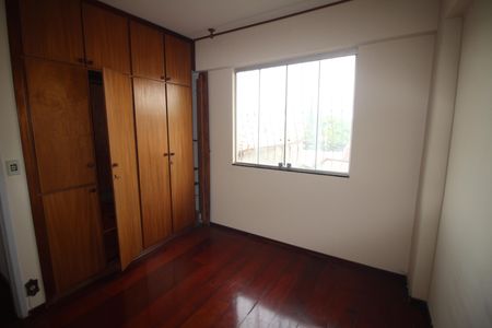 Apartamento para alugar com 66m², 3 quartos e 1 vagaQuarto 2