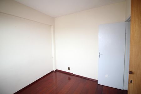Apartamento para alugar com 66m², 3 quartos e 1 vagaQuarto 2